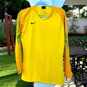 Nike men’s goalie jersey